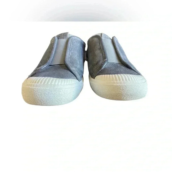 Frye Claudia Slip-On Silver Metallic Shoes Size 7 - Picture 5 of 6